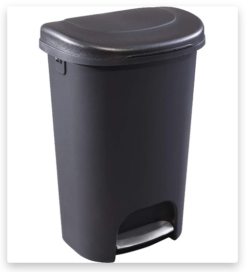 Rubbermaid Step-On Lid Trash Can